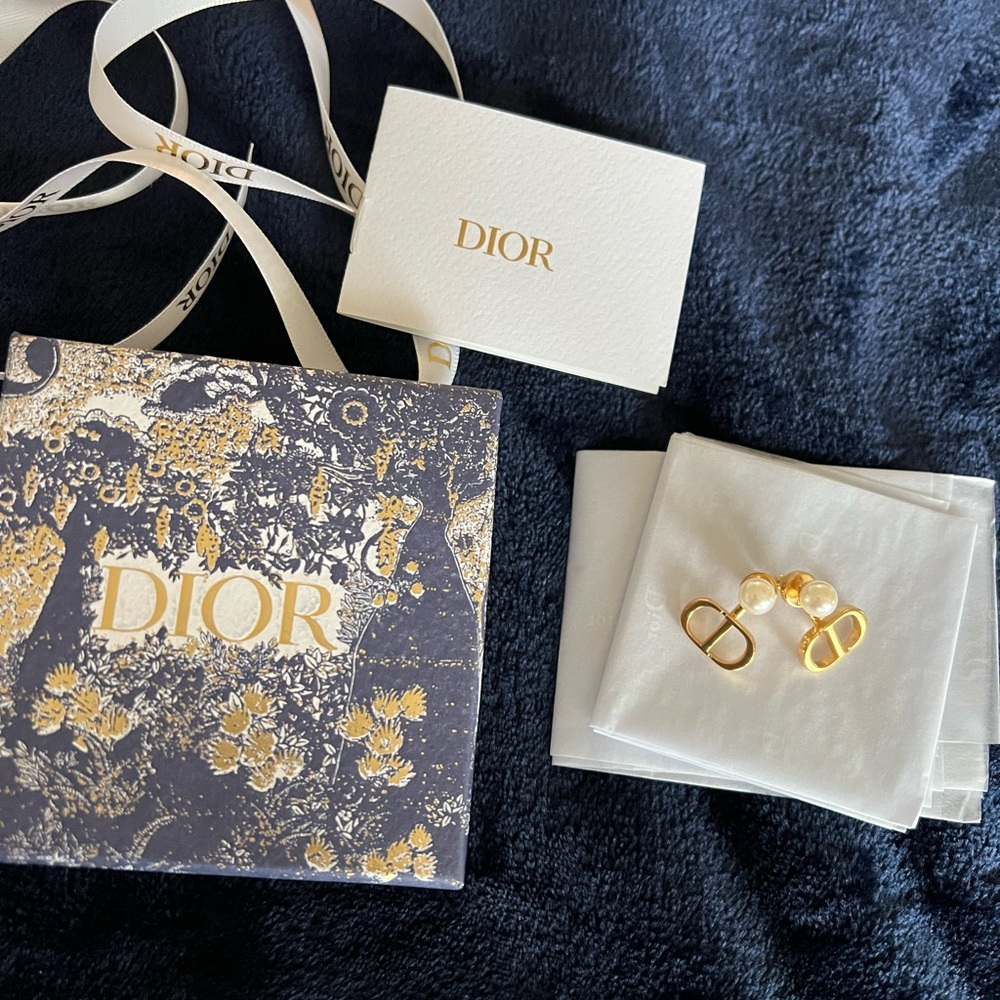 Dior CD earrings